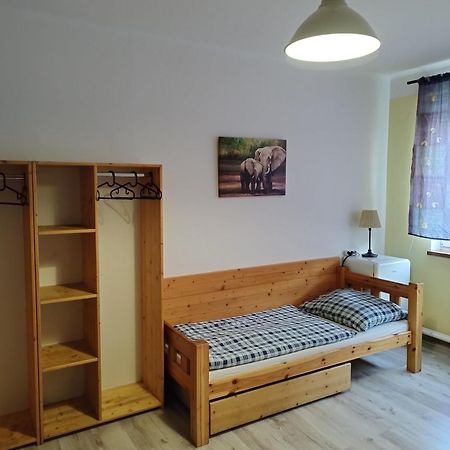 Ubytovna-Hostel- Imos Прага Екстериор снимка
