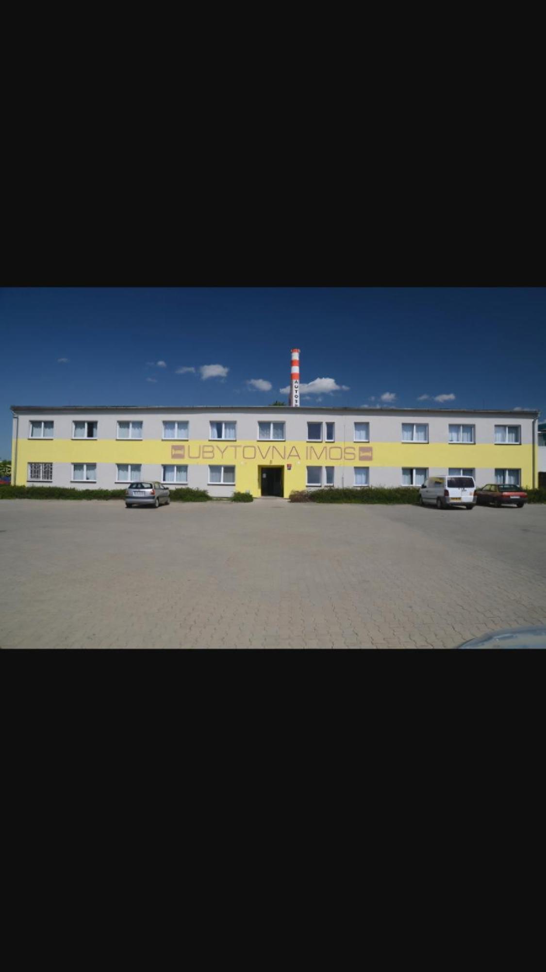 Ubytovna-Hostel- Imos Прага Екстериор снимка