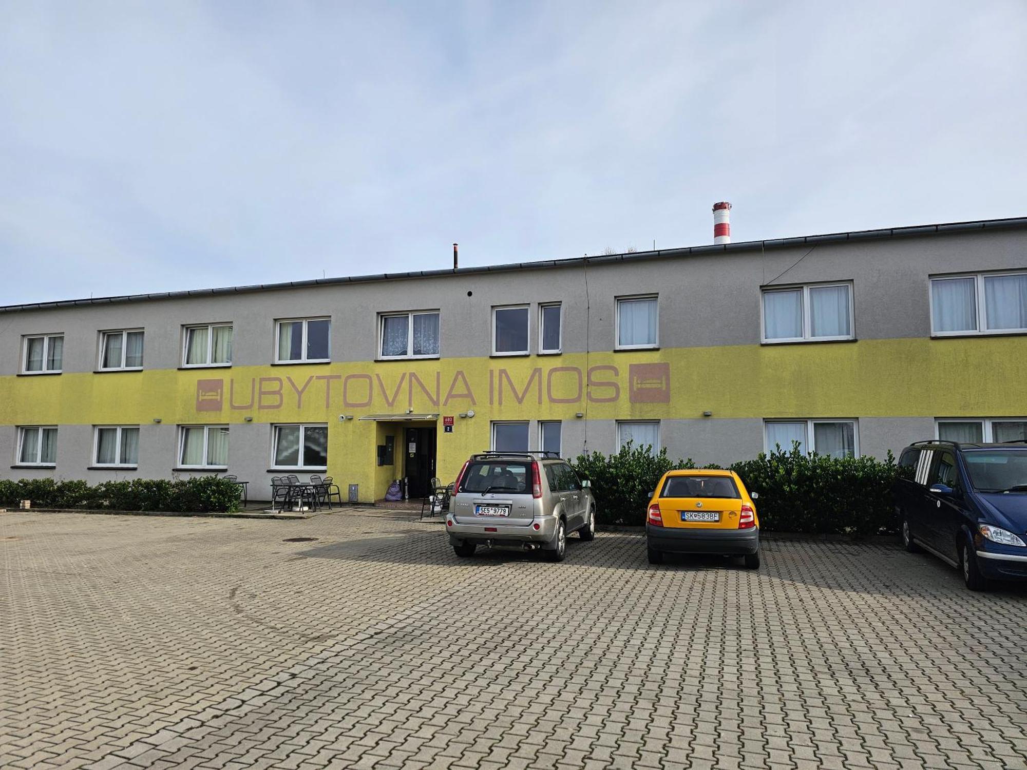 Ubytovna-Hostel- Imos Прага Екстериор снимка